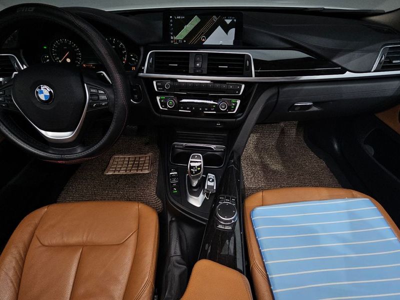 2019 BMW 4 Series 420i Luxury GranCoupe photo 7