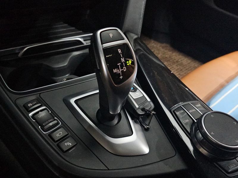 2019 BMW 4 Series 420i Luxury GranCoupe photo 9