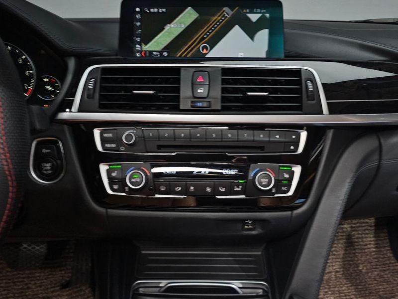 2019 BMW 4 Series 420i Luxury GranCoupe photo 14