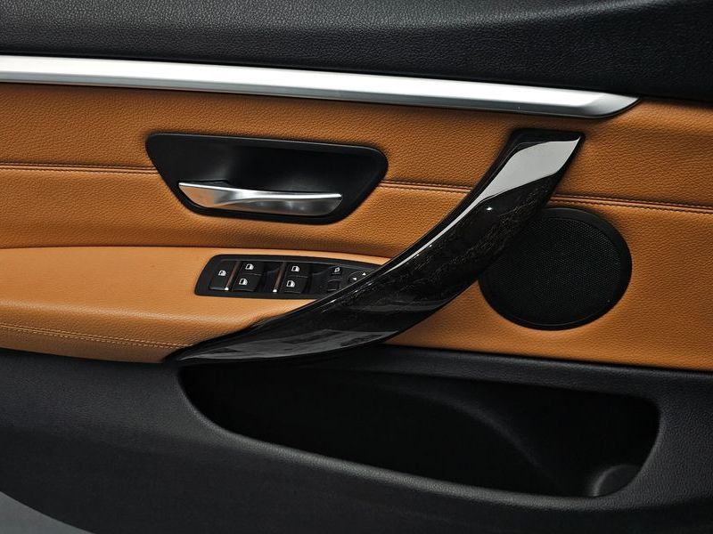 2019 BMW 4 Series 420i Luxury GranCoupe photo 17