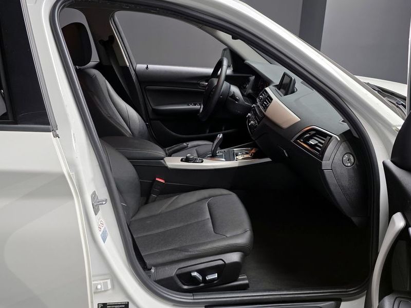 2019 BMW 1시리즈 118d JOY 5DOOR photo 10