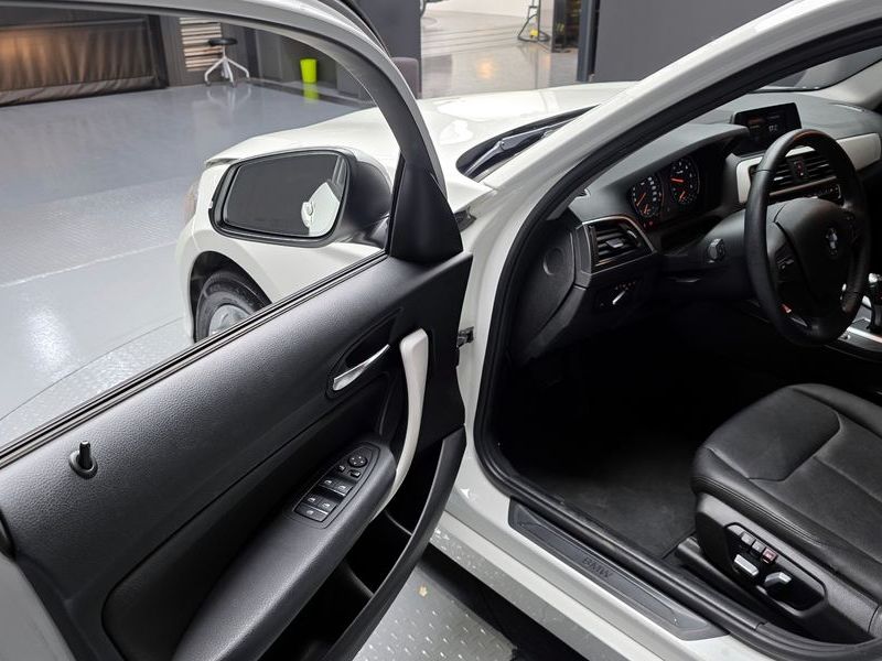 2019 BMW 1시리즈 118d JOY 5DOOR photo 11