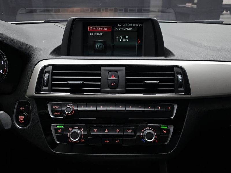 2019 BMW 1시리즈 118d JOY 5DOOR photo 15