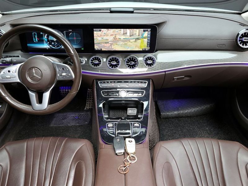 2019 Mercedes-Benz S-Class CLS300d AMG Line photo 7
