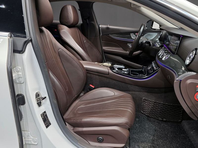 2019 Mercedes-Benz S-Class CLS300d AMG Line photo 11