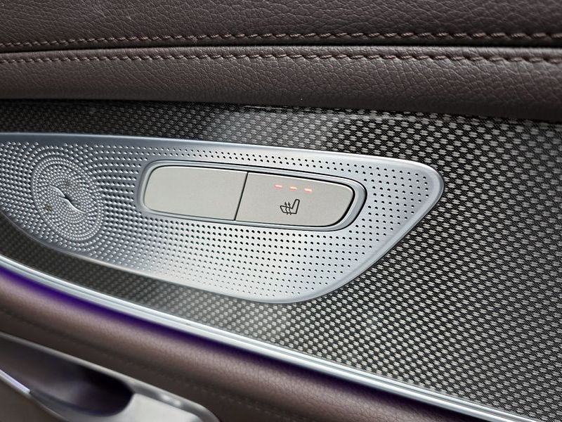 2019 Mercedes-Benz S-Class CLS300d AMG Line photo 18