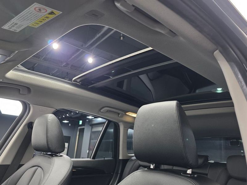 2018 BMW X1 xDrive 18d Premium photo 19