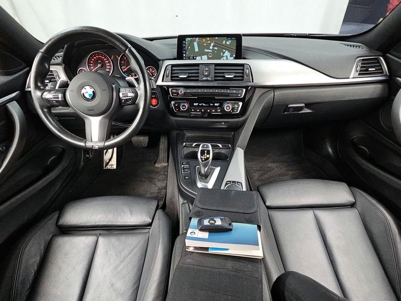 2018 BMW 4 Series 420i M Sport Coupe photo 7