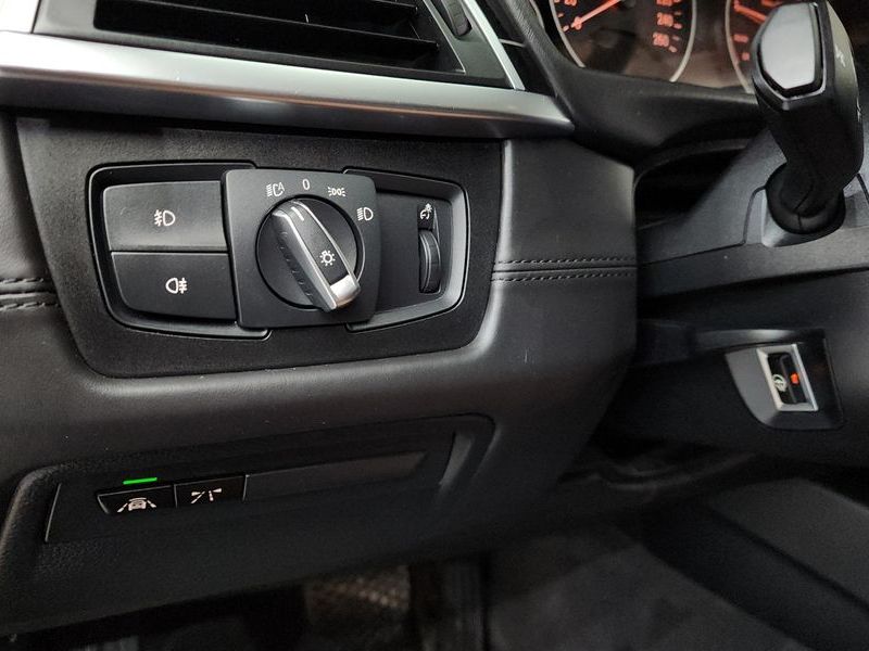 2018 BMW 4 Series 420i Luxury GranCoupe photo 14