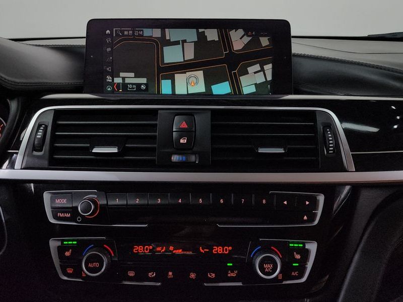 2018 BMW 4 Series 420i Luxury GranCoupe photo 15