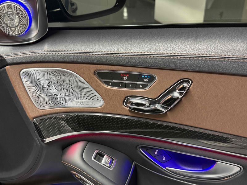 2018 Mercedes-Benz S-Class S63 AMG 4MATIC+ photo 9