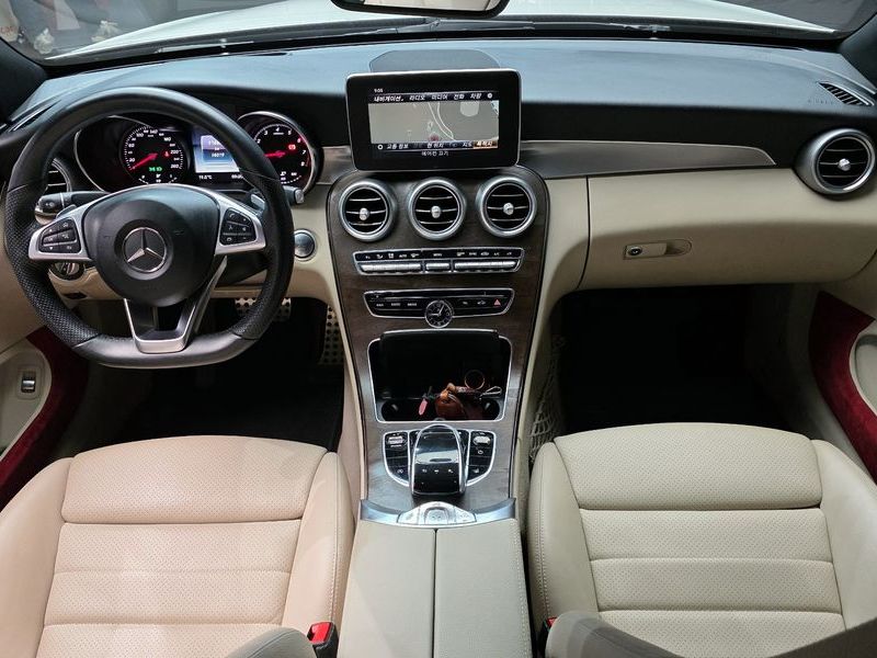2018 Mercedes-Benz C-Class C200 Cabriolet photo 7