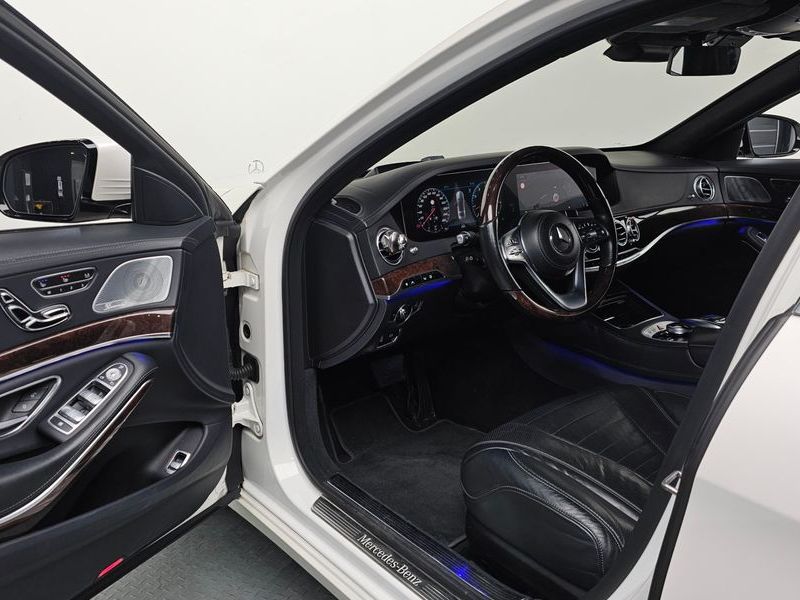 2018 Mercedes-Benz S-Class S560L 4MATIC photo 10