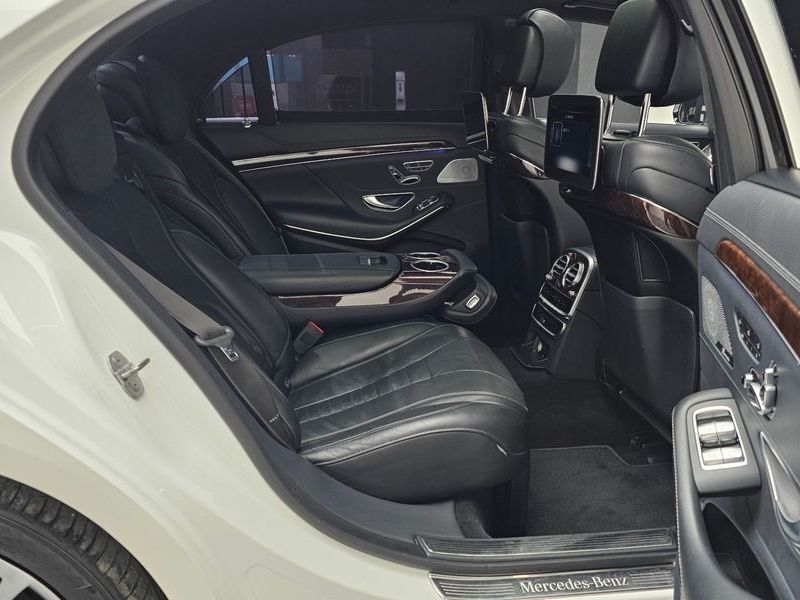 2018 Mercedes-Benz S-Class S560L 4MATIC photo 12