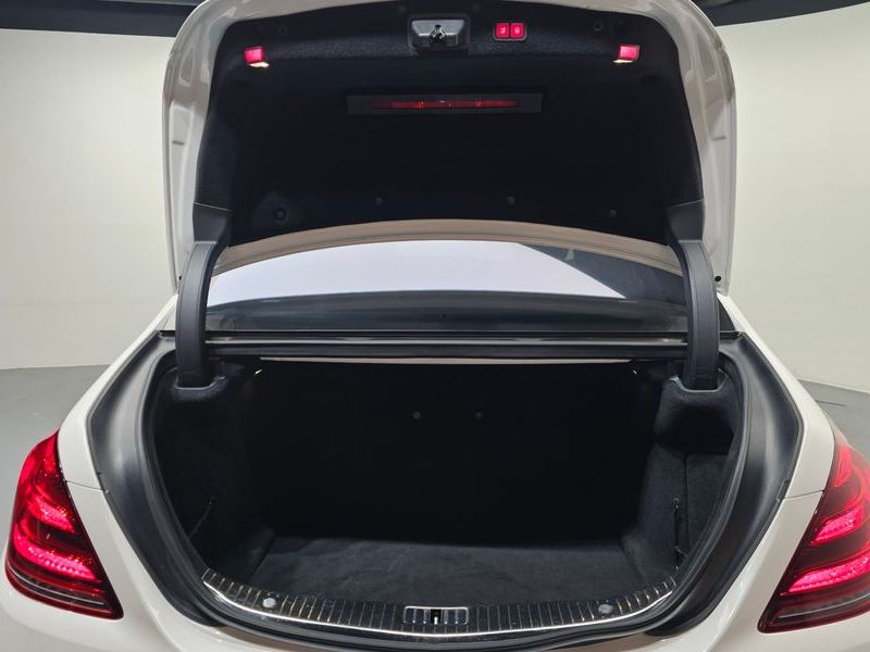 2018 Mercedes-Benz S-Class S560L 4MATIC photo 20