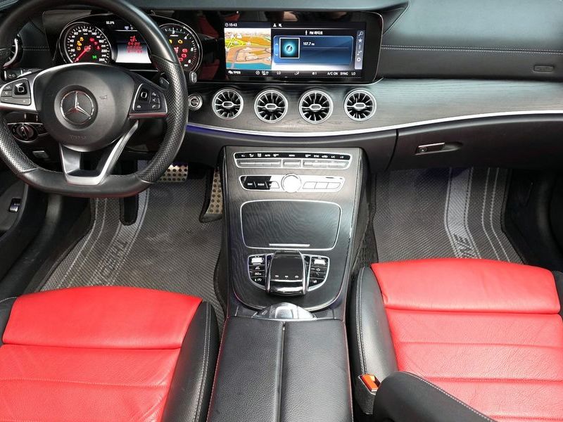 2018 Mercedes-Benz E-Class E220d Cabriolet photo 7