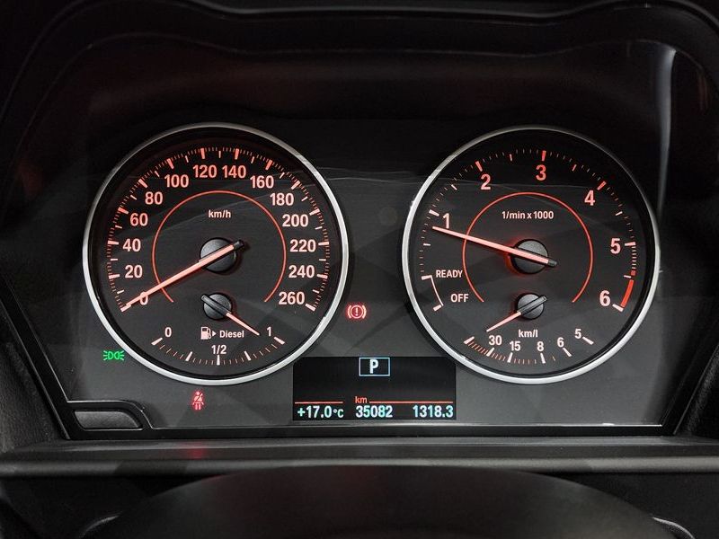 2017 BMW 1시리즈 118d Sport 5Door photo 8