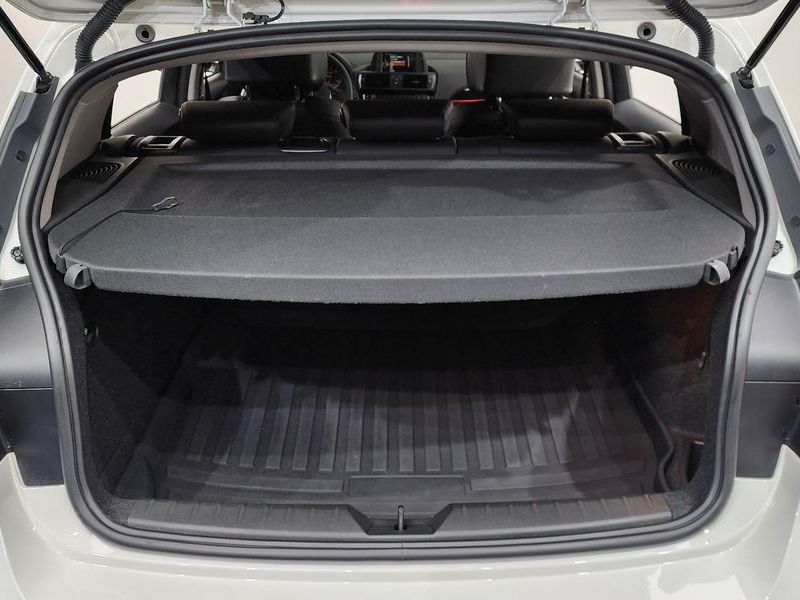 2017 BMW 1시리즈 118d Sport 5Door photo 18