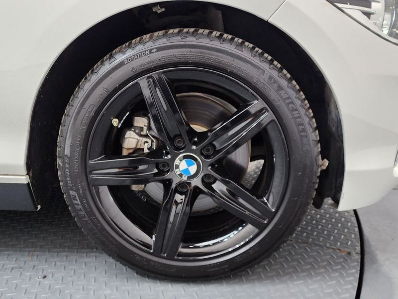 2017 BMW 1시리즈 118d Sport 5Door photo 21