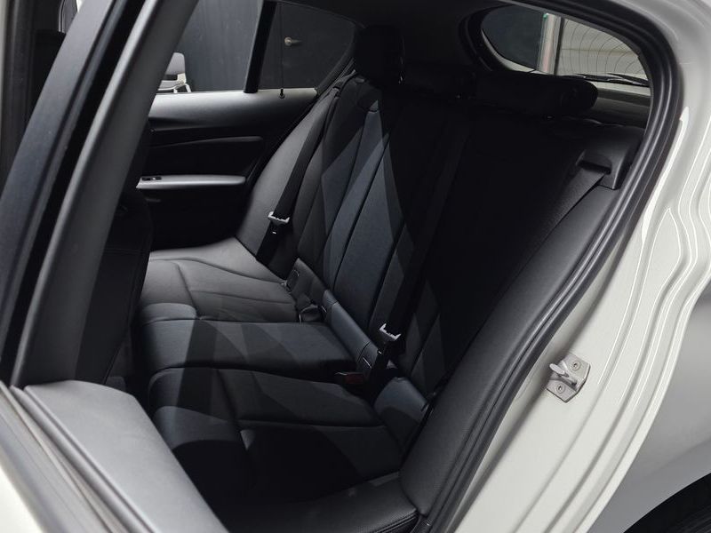 2017 BMW 1시리즈 118d JOY 5DOOR photo 12