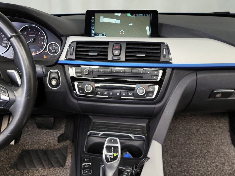 2017 BMW 4 Series 428i M Sport Convertible photo 14