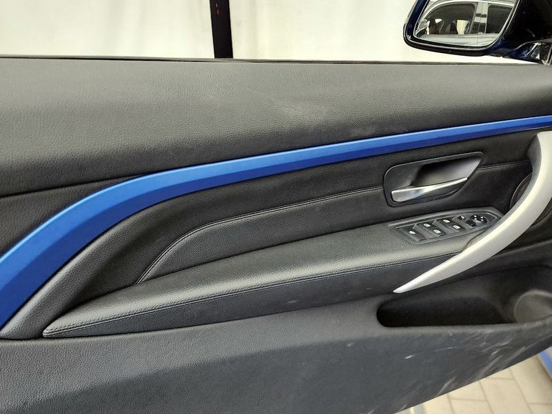 2017 BMW 4 Series 428i M Sport Convertible photo 24