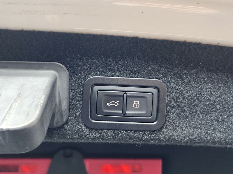 2016 Audi A6 35 TDI Premium C7 photo 19