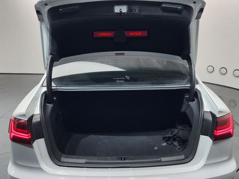 2016 Audi A6 35 TDI Premium C7 photo 20