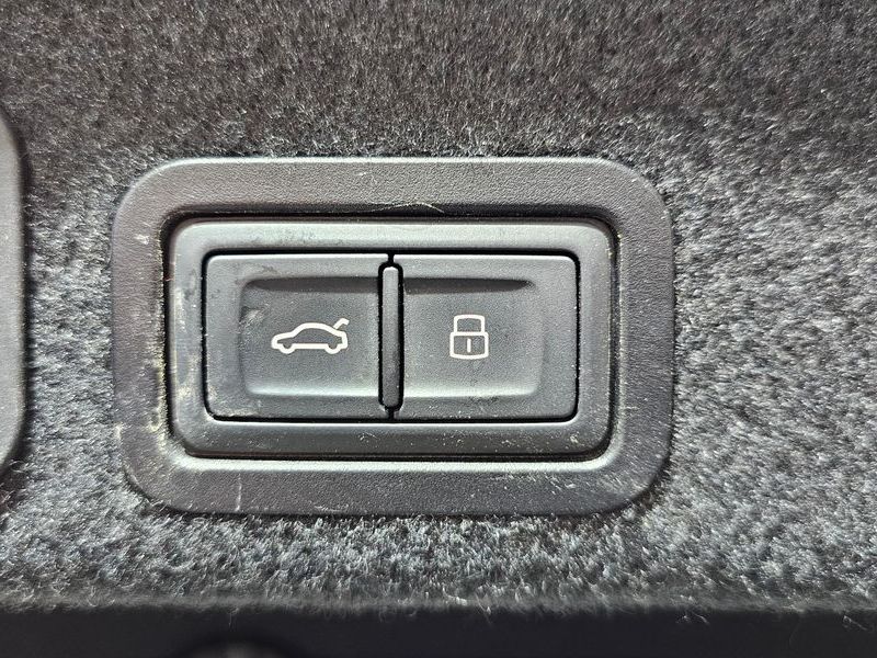 2016 Audi A6 35 TDI Premium C7 photo 20