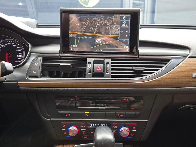 2016 Audi A6 40 TDI Quattro Premium C7 photo 14