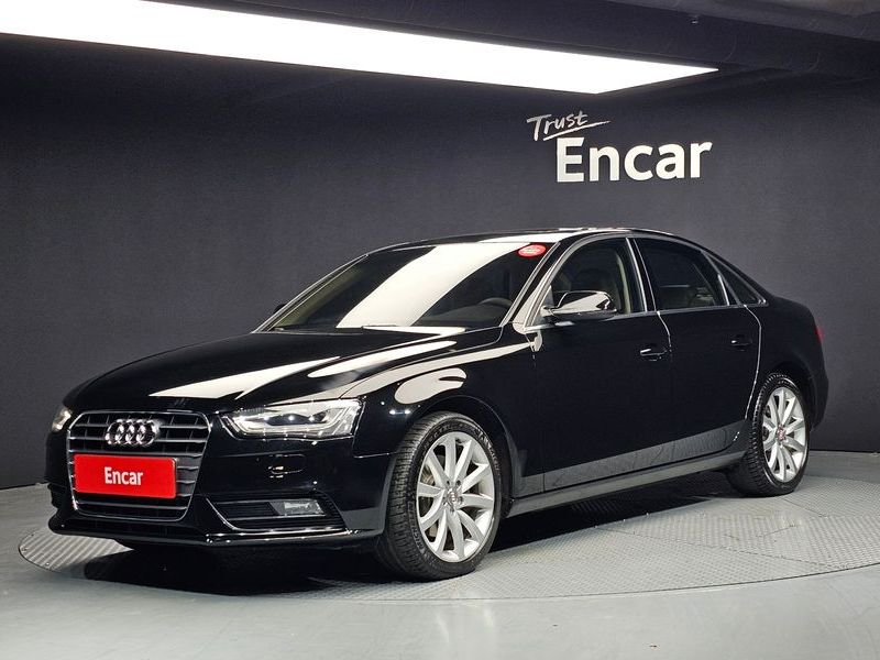 2016 Audi A4 30 TDI B8 photo 1