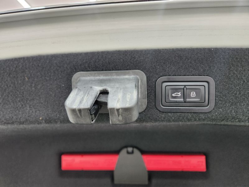2016 Audi A6 35 TDI Premium C7 photo 18