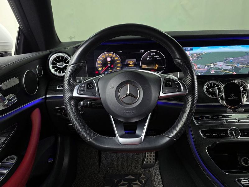2017 Mercedes-Benz E-Class E220d Coupe photo 13