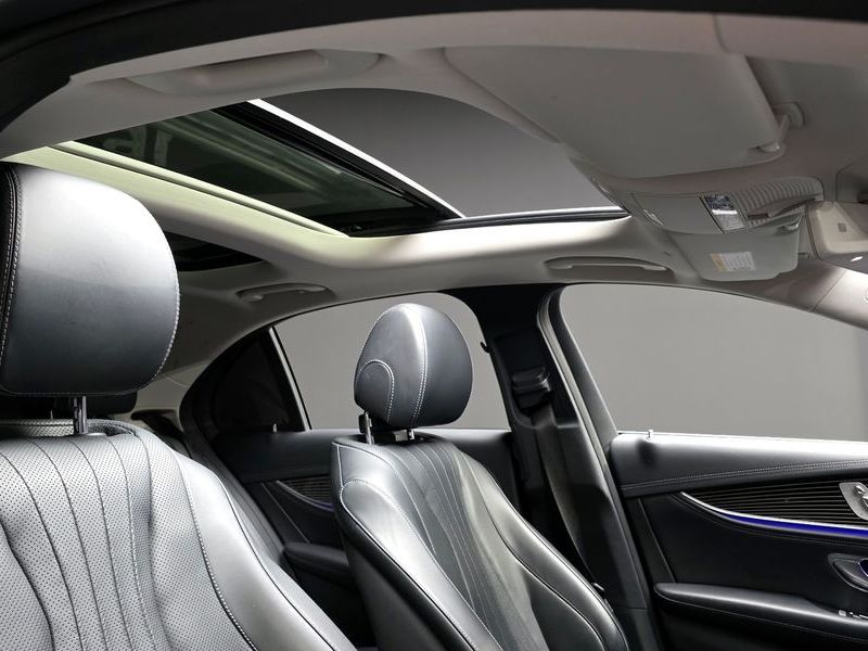 2017 Mercedes-Benz E-Class E400 4MATIC Exclusive photo 20