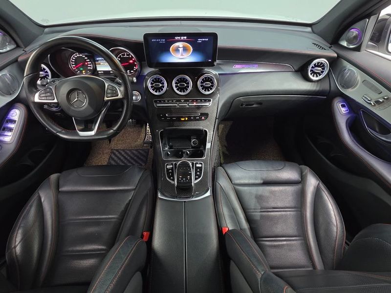 2017 Mercedes-Benz C-Class AMG GLC43 4MATIC photo 7
