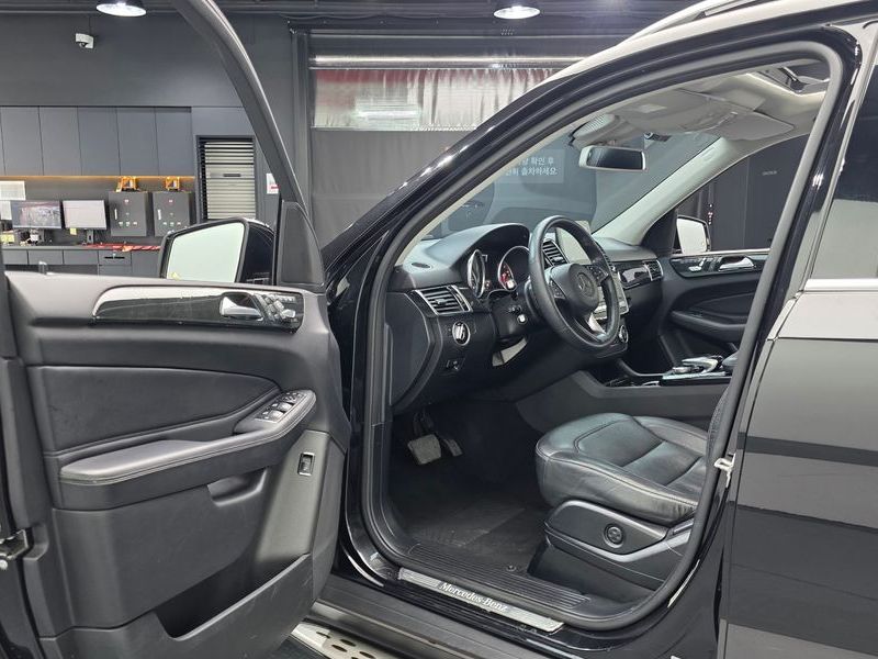 2017 Mercedes-Benz E-Class GLE350 d 4MATIC photo 10