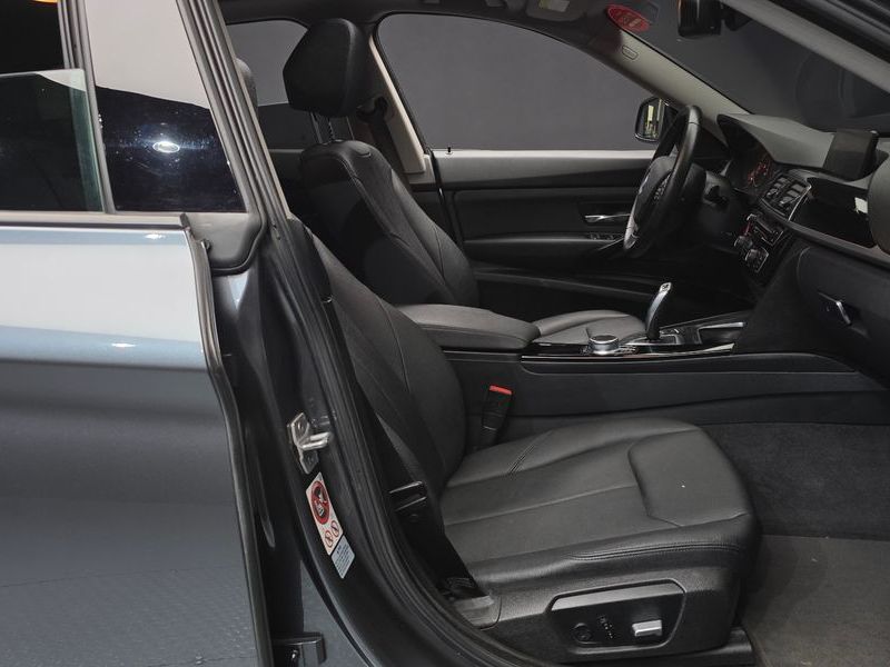 2017 BMW 3 Series GT 320d xDrive photo 11