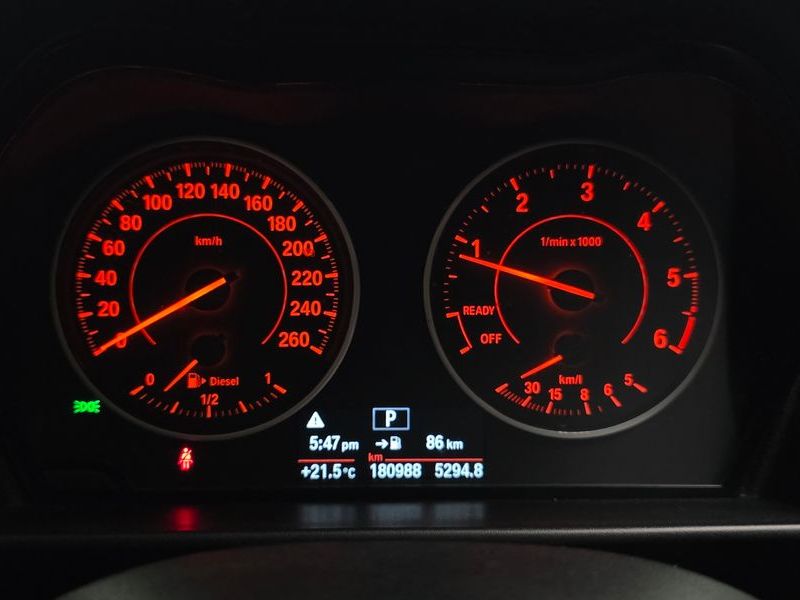 2017 BMW 1시리즈 118d Sport 5Door photo 8