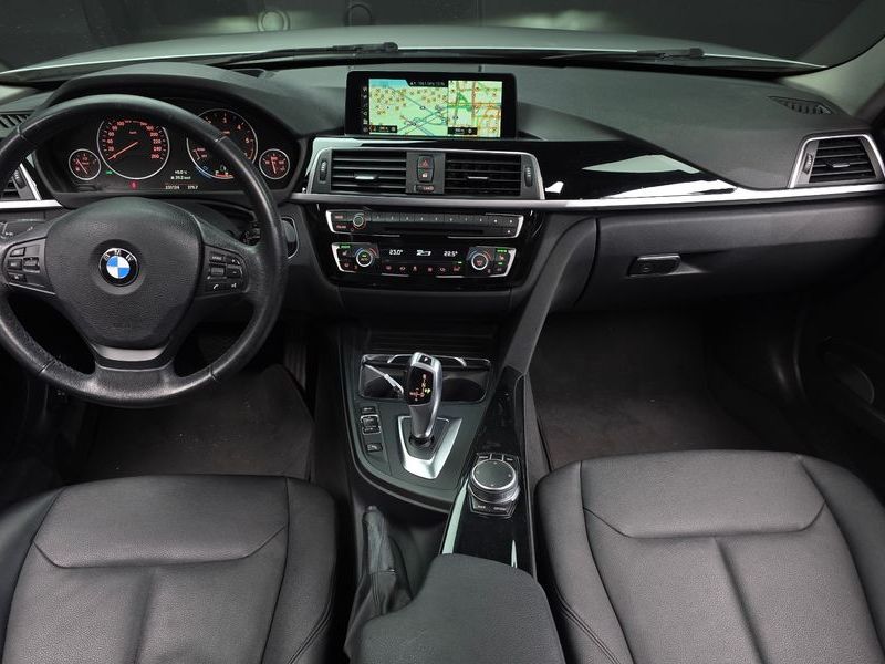 2017 BMW 3 Series 320d photo 7