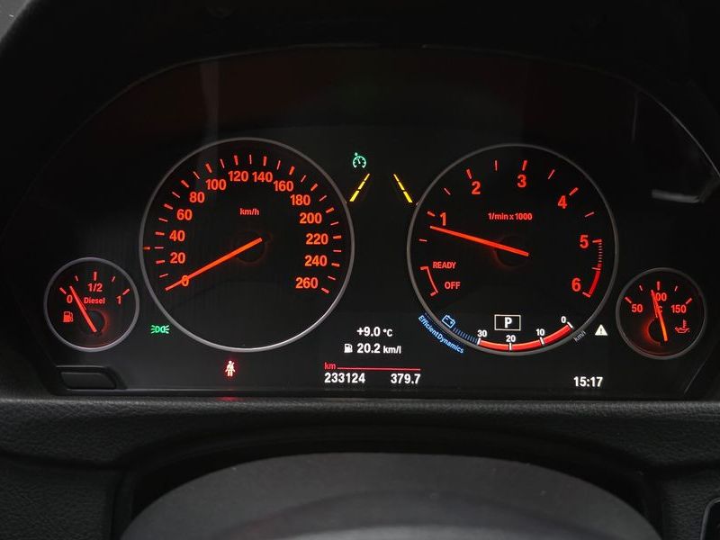 2017 BMW 3 Series 320d photo 8