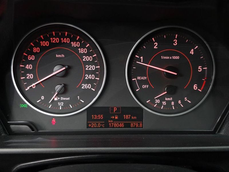 2017 BMW 1시리즈 118d Sport 5Door photo 8