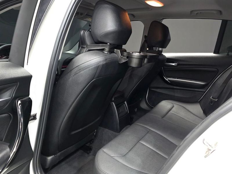 2017 BMW 1시리즈 118d Sport 5Door photo 11