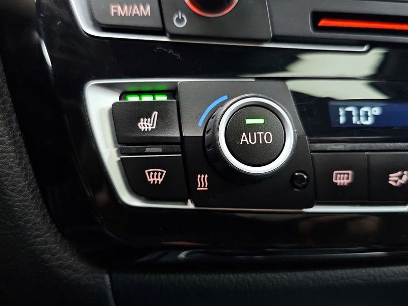 2017 BMW 3 Series 320d photo 15
