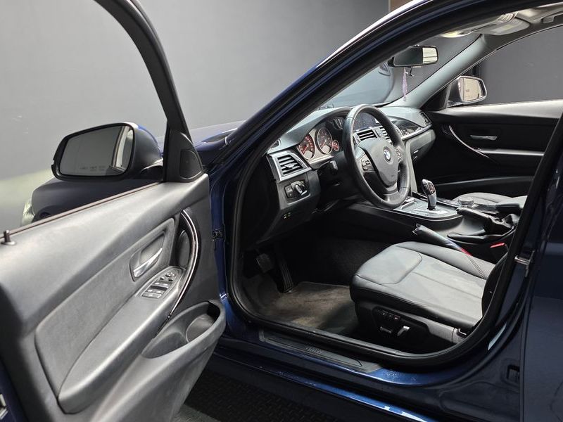 2017 BMW 3 Series 320d photo 10