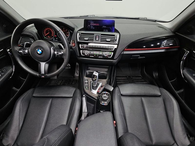 2017 BMW 1시리즈 118d Sport 5Door photo 7