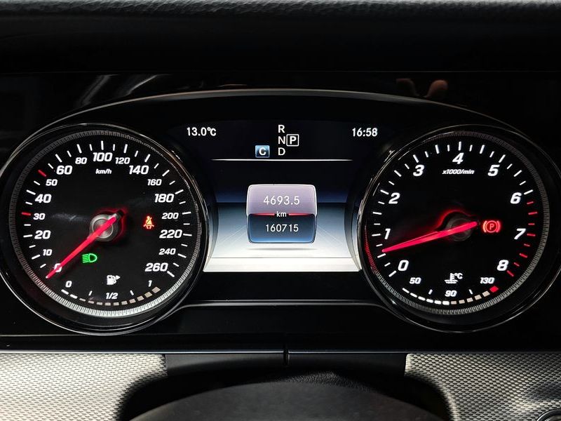 2018 Mercedes-Benz E-Class E200 Avantgarde photo 8