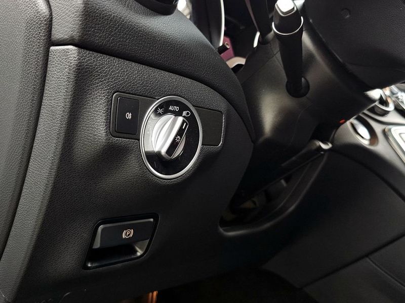 2018 Mercedes-Benz A-Class GLA220 photo 18