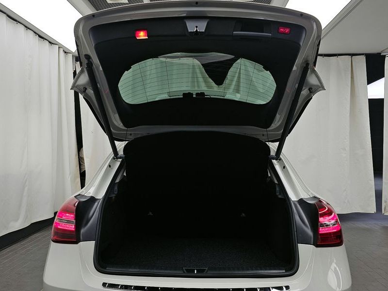 2018 Mercedes-Benz A-Class GLA220 photo 20