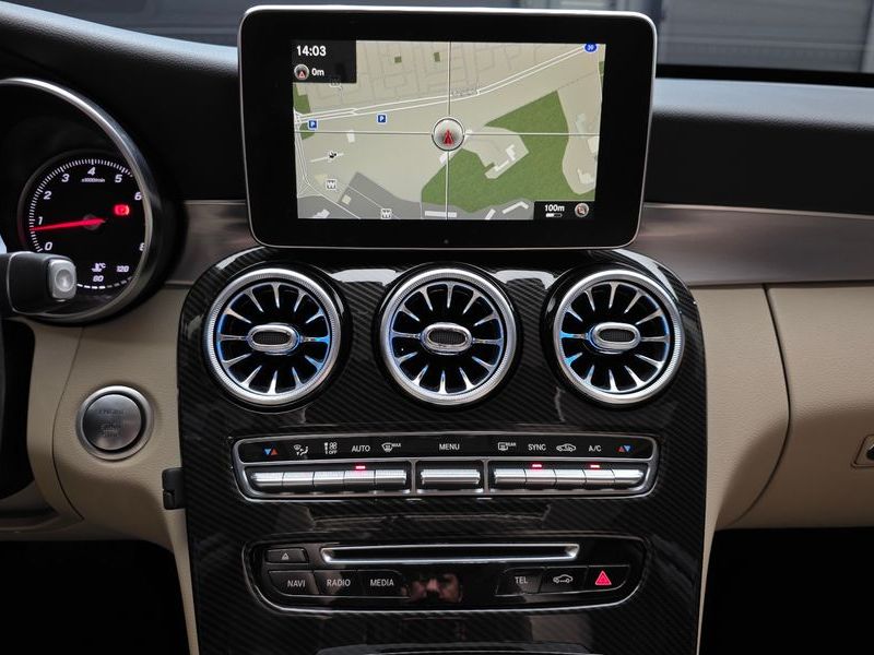 2018 Mercedes-Benz C-Class C200 Avantgarde photo 17
