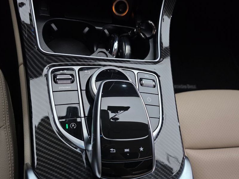 2018 Mercedes-Benz C-Class C200 Avantgarde photo 19